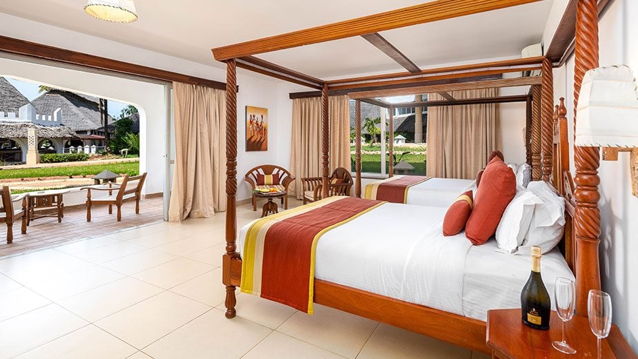 Bright hotel room with a relaxing holiday atmosphere